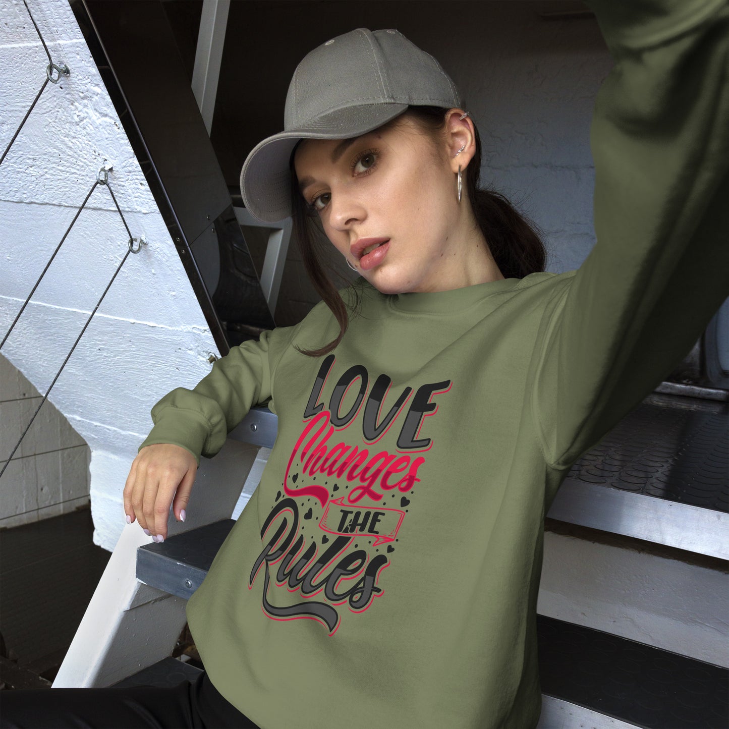 Love Changes the Rules - Sweatshirt